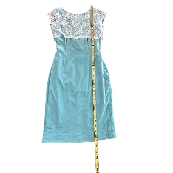 Zangtoi Women's Green & White Embroidered Sleeveless Shift Mini Dress Size - Picture 5 of 16